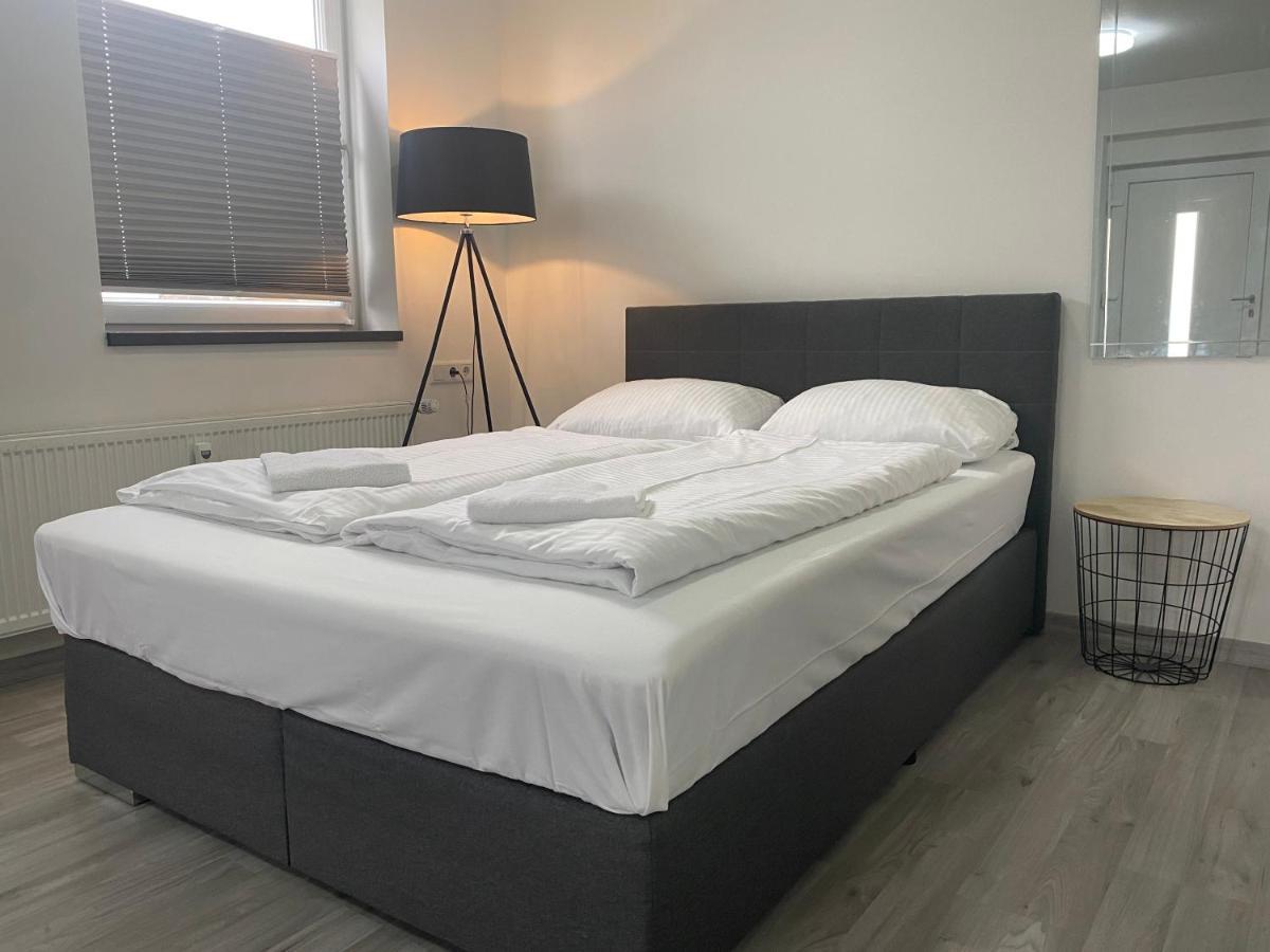 Urbanes, Modernes Apartment Mit Parkplatz Cassel Extérieur photo